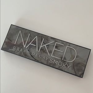 Urban Decay Smokey Naked Eyeshadow Palette